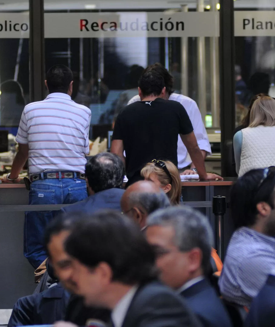 PARA CONTRIBUYENTES. El lanzamiento del plan de pago se efectuará tras la sanción legislativa del proyecto. la gaceta / foto de INÉS QUINTEROS ORIO