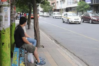 Tucumán, otra vez sin colectivos: cuatro puntos para entender el nuevo paro