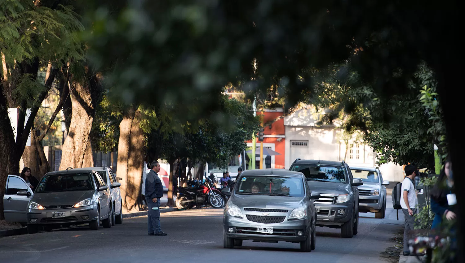 Habilitan estacionamientos en el centro para evitar el uso del transporte público