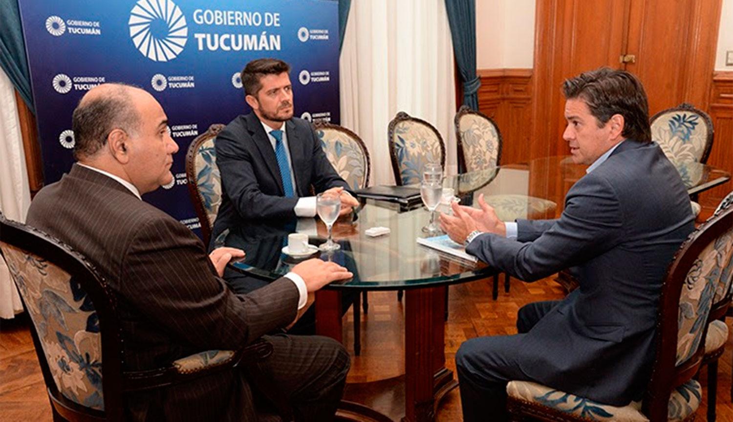 EL ENCUENTRO. La reunión entre Manzur, Giobellina y Rinaldo se realizó hoy.