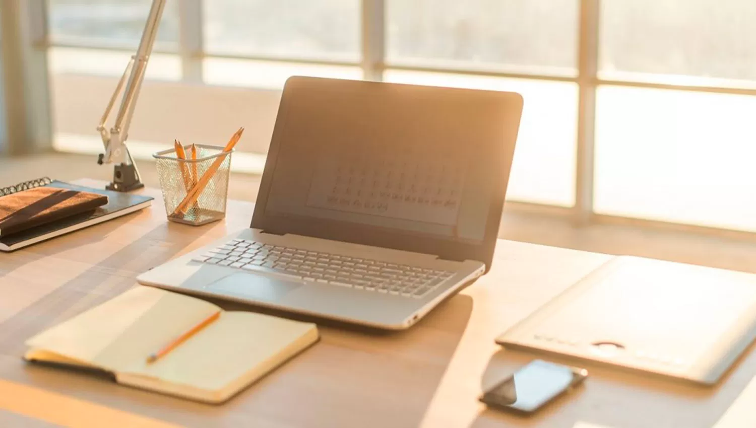 Si vas a trabajar en casa, tomá en cuenta estas recomendaciones para no fracasar