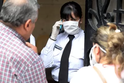 Por el coronavirus se cumple la restricción de visitantes en Casa de Gobierno