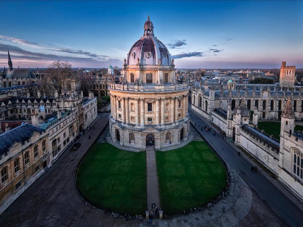 “CÁMARA RADCLIFFE”. Imagen captada por el fotógrafo de Concepción.