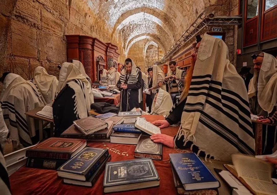 “BAR MITZVAH”. Es el título de esta fotografía de Geria, con el que resultó premiado, tomada durante un viaje. 