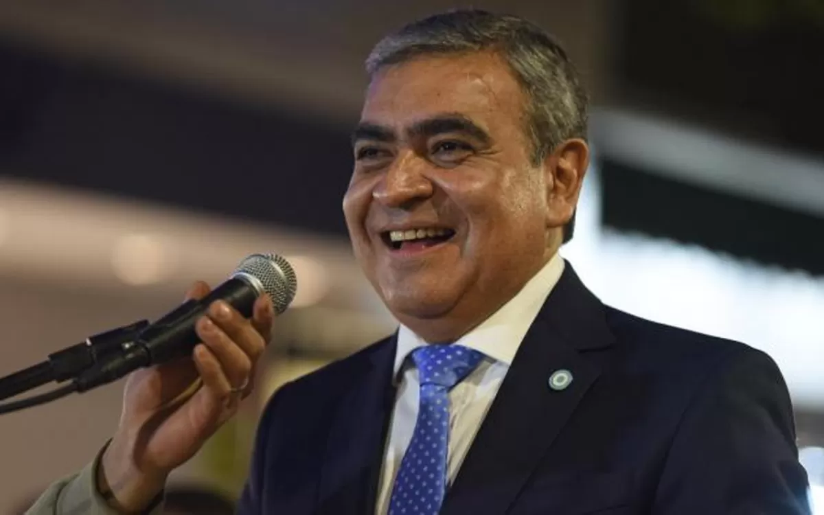 Alfaro licencia a los empleados mayores de 60 años y reduce la presencia de personal