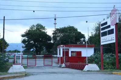 El “Santo”, con licencia y en espera