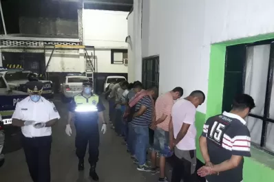 Durante la madrugada, en Tucumán detuvieron a 10 personas por no cumplir la cuarentena total