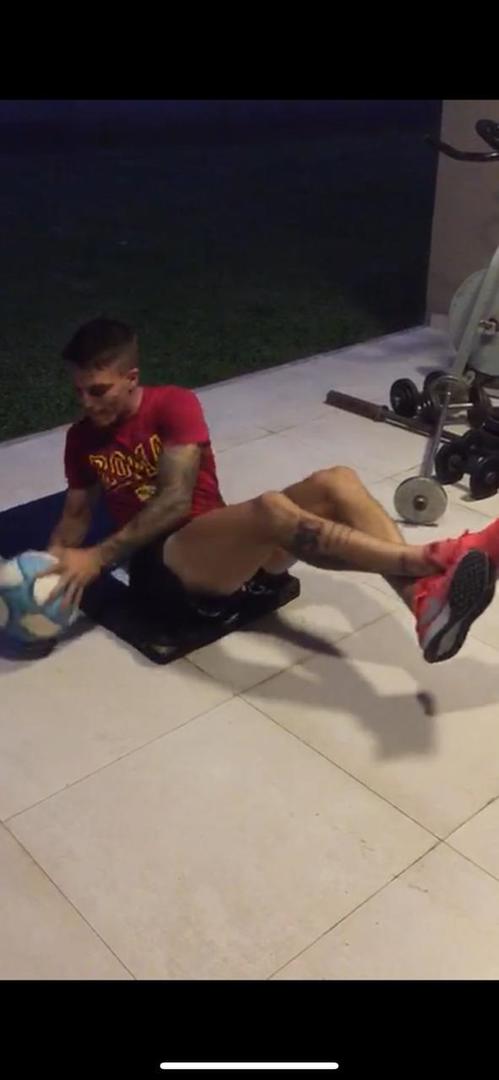 SIN DESCANSO. Todos los días, Emiliano avanza en su preparación física. 