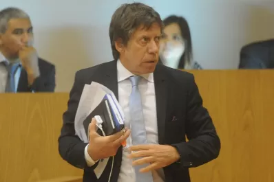 En los últimos días estuve en contacto con un sinfín de personas, dijo Bussi