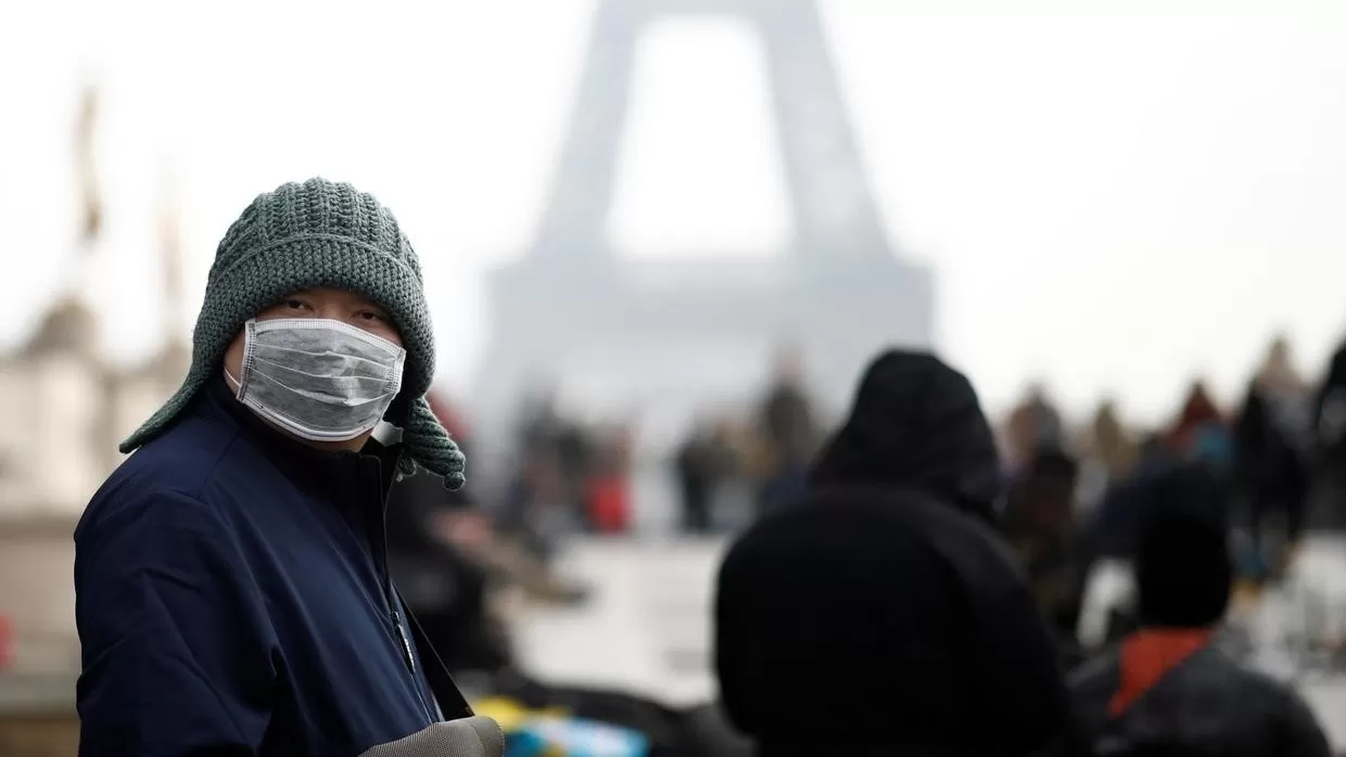 TODO CERRADO. En Francia el Gobierno también decretó la detención de las actividades comerciales.