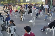 Tranquilos y ordenados: las imágenes de cómo funcionaron hoy los bancos