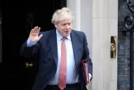 Internaron a Boris Johnson por persistentes síntomas de coronavirus