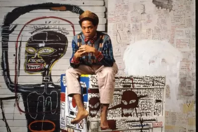 Jean Michel Basquiat: de los grafitis en las paredes y vagones a las grandes galerías