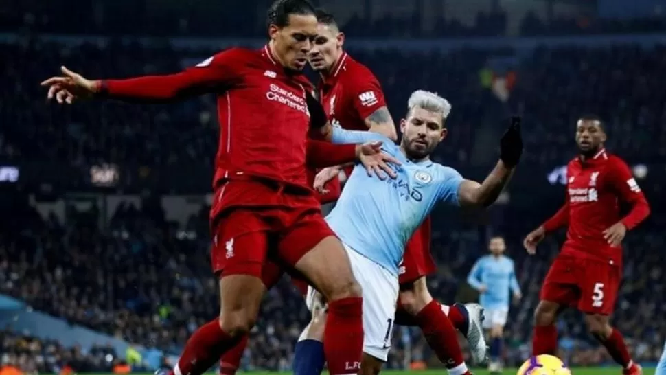 Fecha de suspensión: 13 de marzo.Jornadas restantes para completarse: 9.Puntero hasta el momento: Liverpool, con 25 puntos de diferencia de su escolta, Manchester City.Fechas tentativas de regreso: no tiene.Fecha tentativa de final: no tiene.Analizan declarar campeón a Liverpool. 