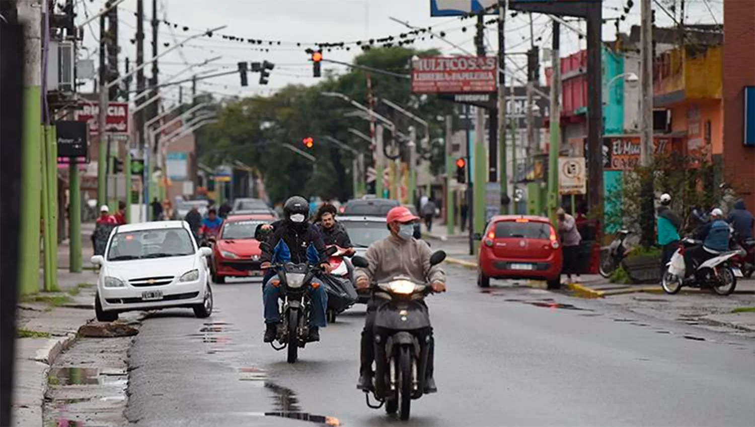 ¿Cómo les fue a los proyectos anteriores para limitar la circulación de dos personas en moto?