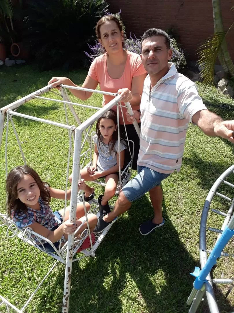 COMPARTEN. Acostumbrado a los viajes, Casadei disfruta estos días en familia.   