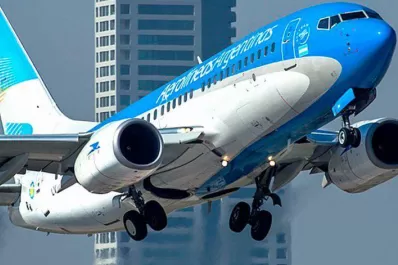 Continúan las restricciones para los vuelos comerciales