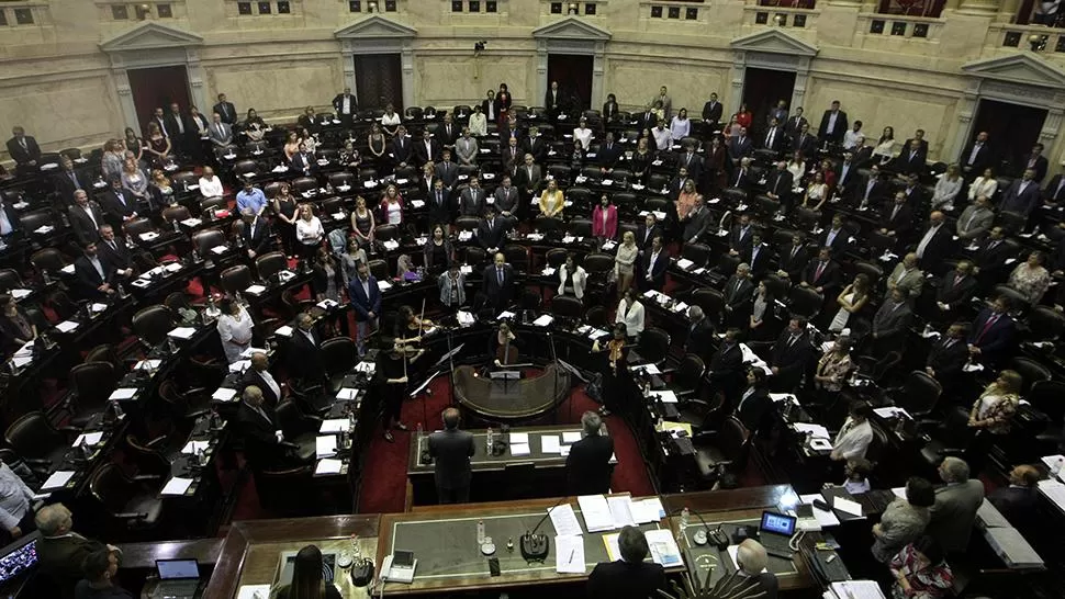 Diputados macristas piden una ayuda para todos los municipios y comunas del país