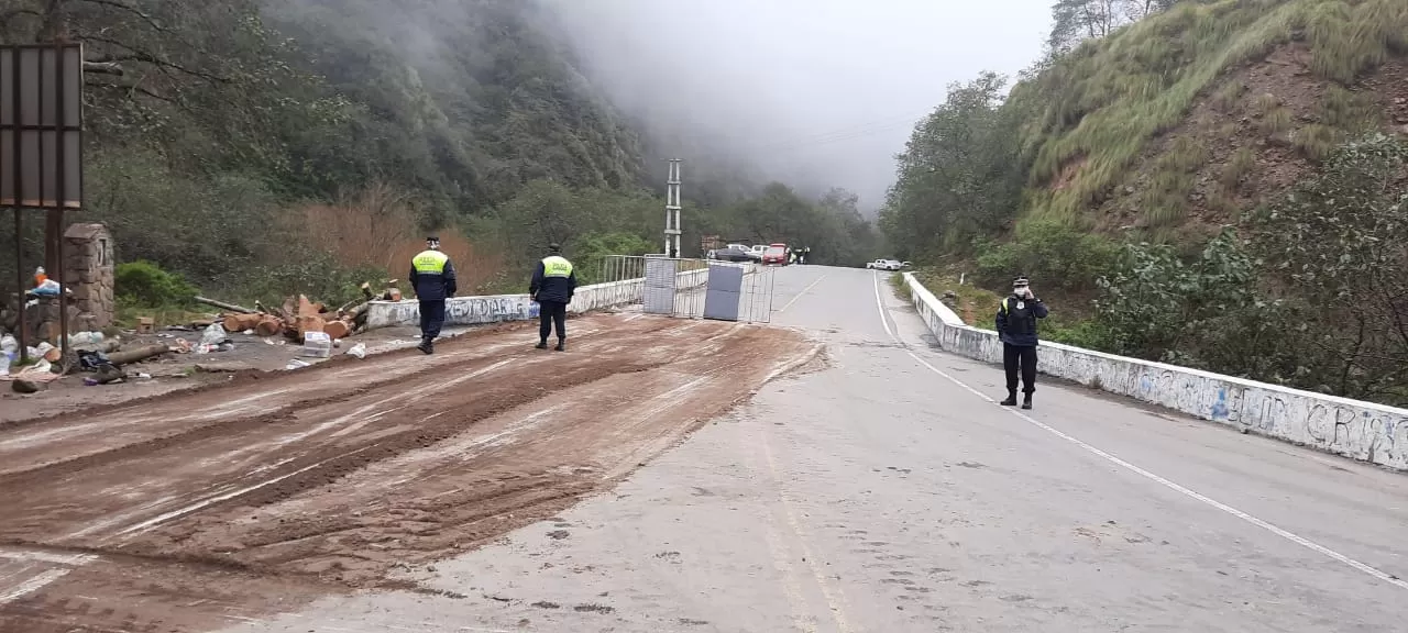 LIBRE. El camino a los valles