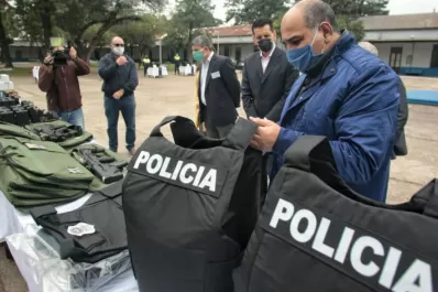 La Policía adquirió armas y herramientas de bioseguridad