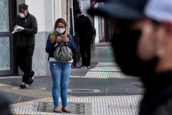 Nueve personas murieron y 188 fueron diagnosticadas con coronavirus en Argentina