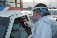 Luego del túnel de desinfección, ahora toman la temperatura en el ingreso a Banda del Río Salí