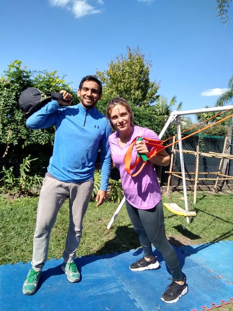 JUNTOS. Miguel y Agustina trabajan en su estado físico todo lo que pueden.  