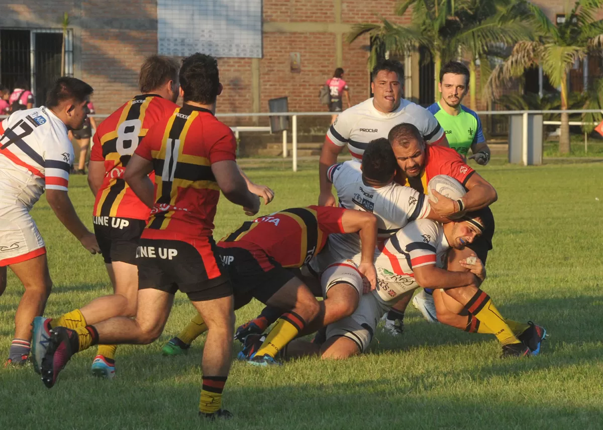 NO VA MÁS. Pasará tiempo antes de volver al rugby de contacto pleno. El regreso se hará lentamente y en forma gradual, empezando por juego de contacto nulo. LA GACETA/FOTO DE ANTONIO FERRONI