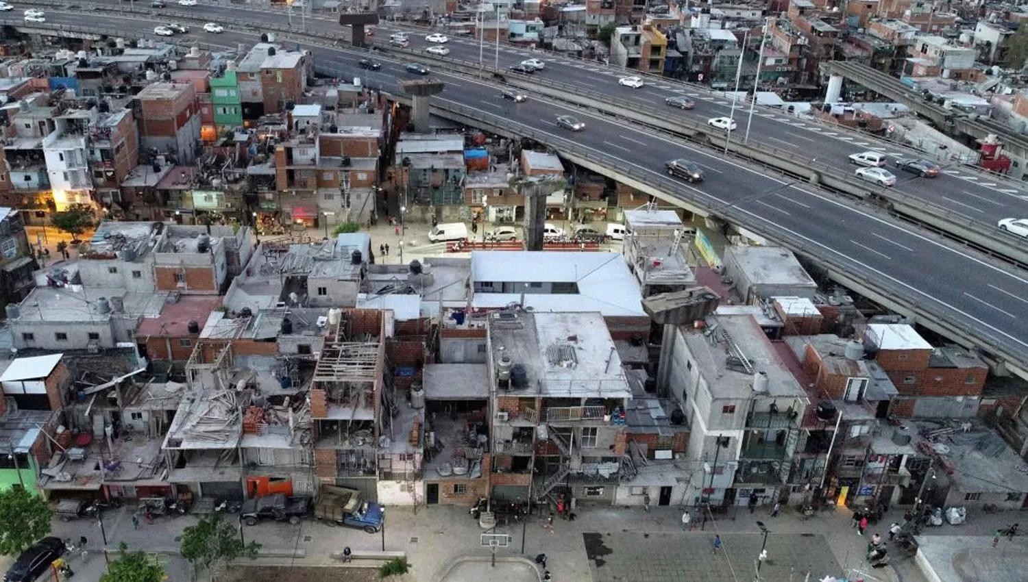 RETIRO. La VIlla 31 suma decenas de contagios todos los días.