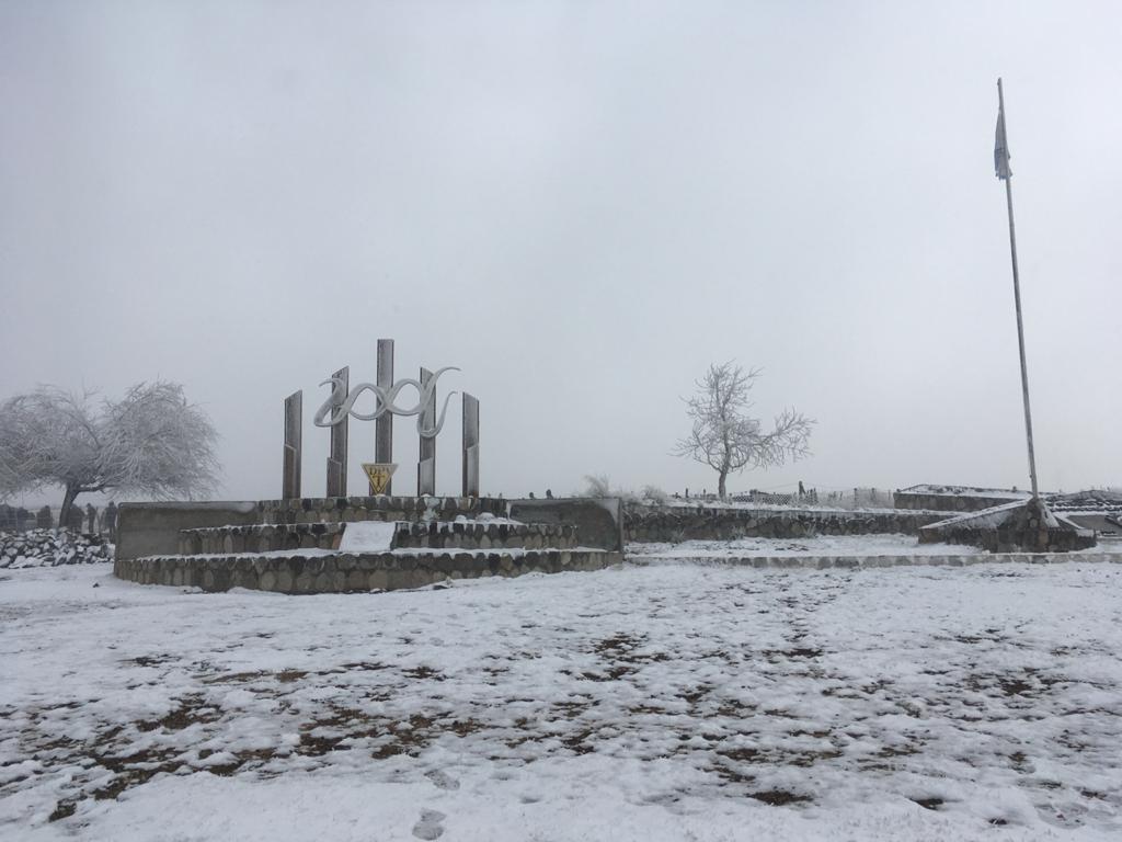 Video: la nieve sorprendió a los vecinos de Los Valles