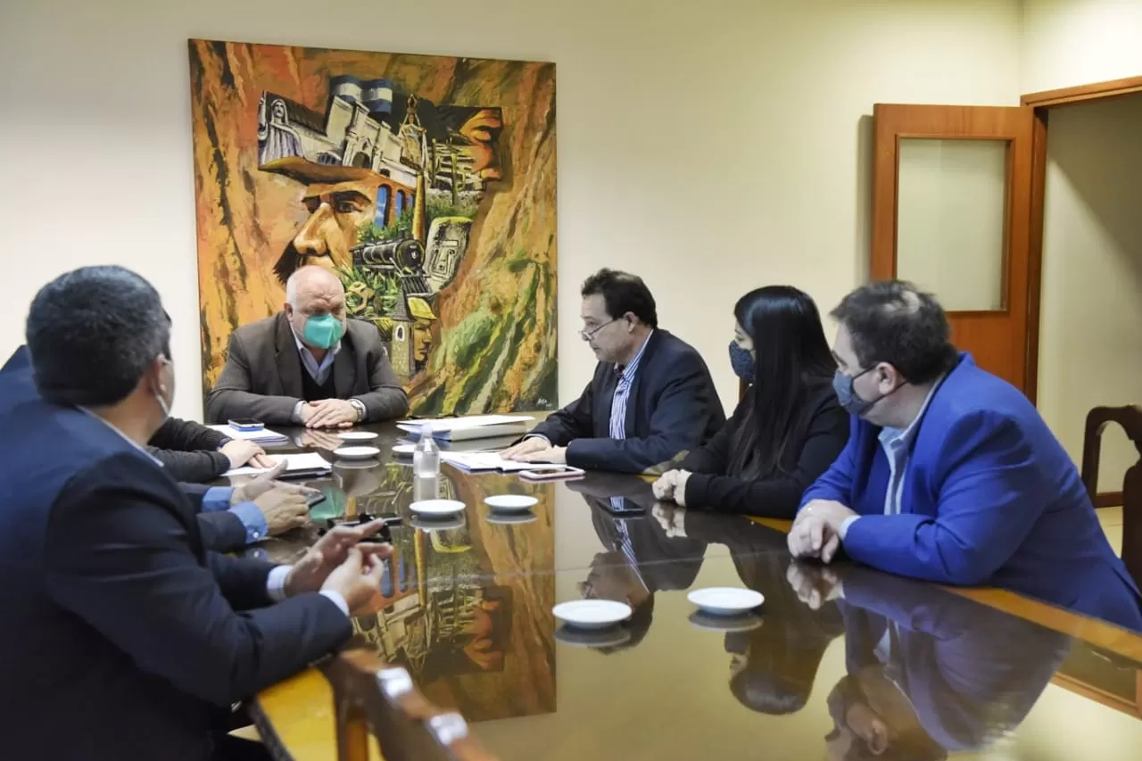 EN REUNIÓN. Legisladores de la comisión de Derechos Humanos debatieron hoy. Foto: Prensa Legislatura.