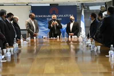 Pastores evangélicos pidieron en la Legislatura por la reapertura de los templos