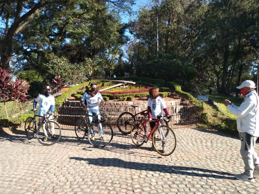 El levantamiento de los deportistas