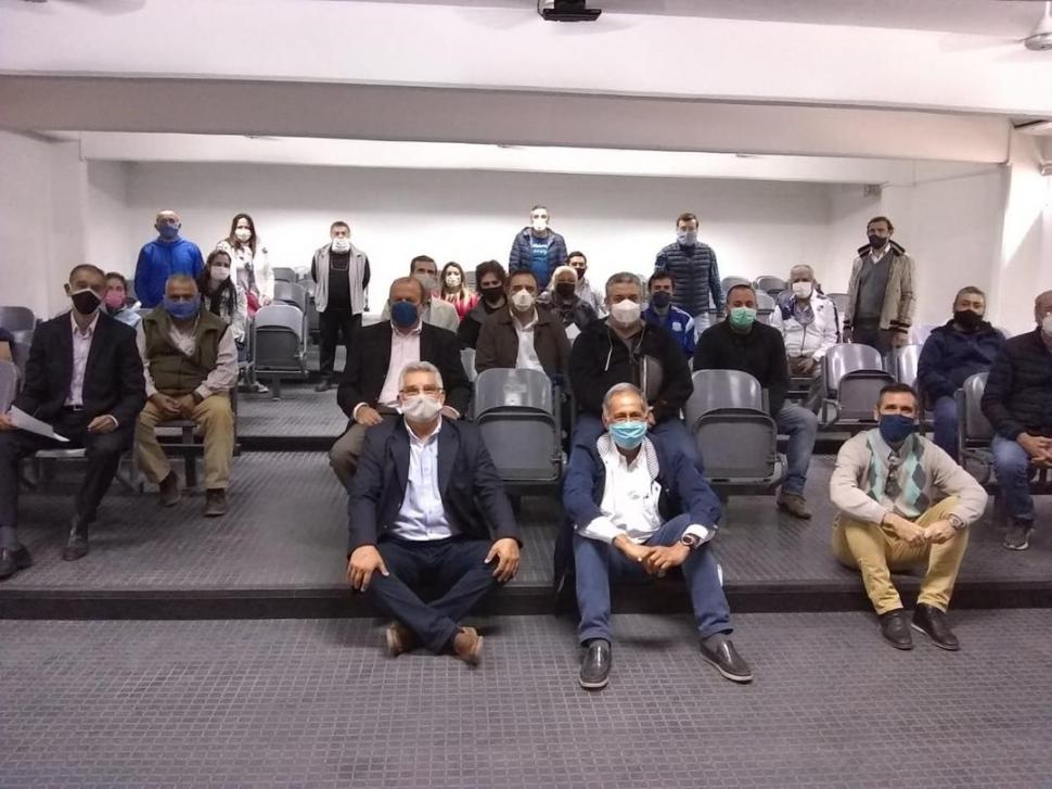 DIÁLOGO. Los dirigentes se reúnen con frecuencia con las autoridades.