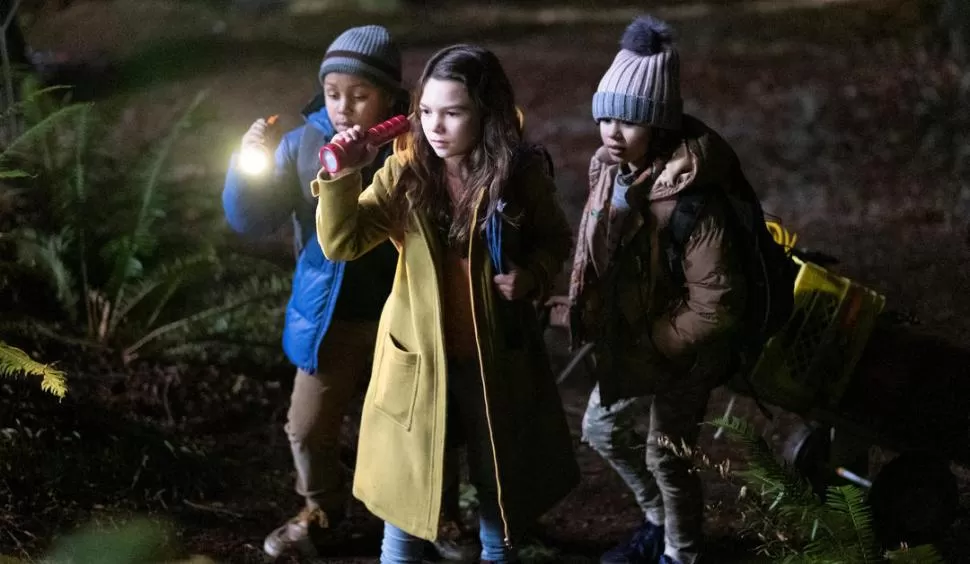 LO MEJOR DE LA SERIE. La actuación de Brooklynn Prince, como la astuta Hilde Lisko, se roba todas las miradas. 