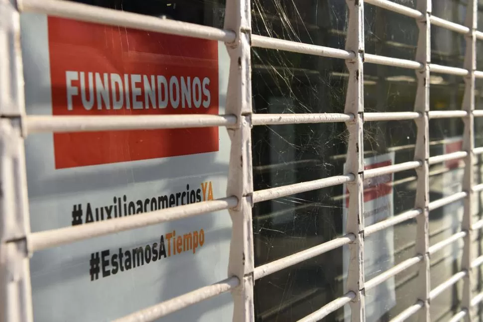 AGRAVANTE. Las restricciones por la covid-19 profundizaron la crisis. la gaceta / foto de DIEGO ARAOZ