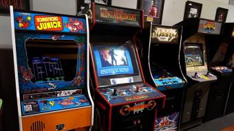 Aguafuertes del Sur: El video La Pared y la rockola