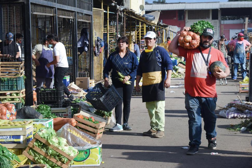 SOLO VENTAS MAYORISTAS. Las ferias de los sábados fueron canceladas y por lo menos este mes no se habilitarán.