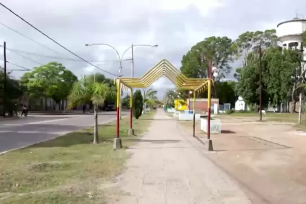 En Santiago aíslan un pueblo entero por una empleada municipal que tomó mate con un infectado