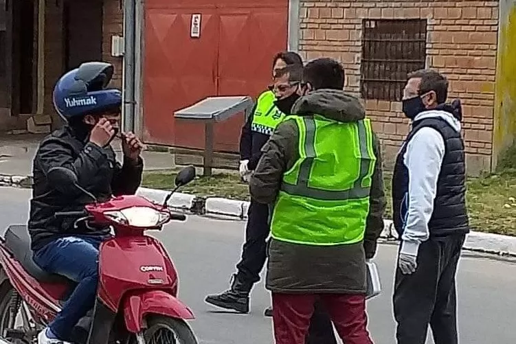 Controles y campaña de información en la comuna de Colombres.