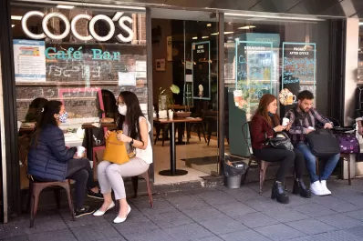 Aseguran que los bares y restaurantes están en condiciones de abrir si no hay un brote de covid-19