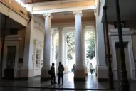 Estudiantes recibidos de la UNT reclaman por el atraso en la entrega de sus títulos