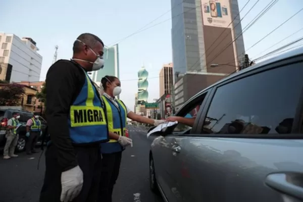 India supera a Rusia como tercer país con más contagios de coronavirus