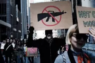 La violencia de los Estados Unidos por el uso y el abuso de las armas de fuego