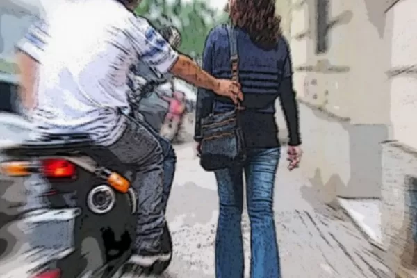 Desde hoy rige la ley contra los motochorros: claves de una normativa resistida