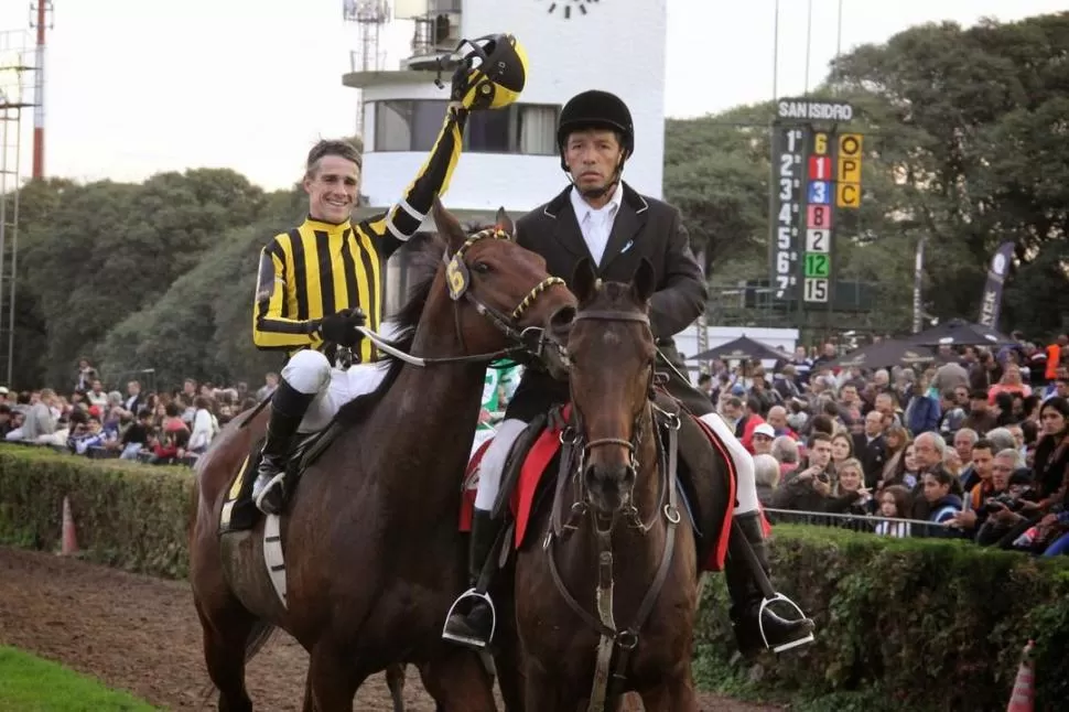 ¿PODRÁ VENIR? El brasileño Jorge Ricardo, el jockey más ganador del mundo, se mostró interesado en competir en Tucumán. locosdelturf.com.ar