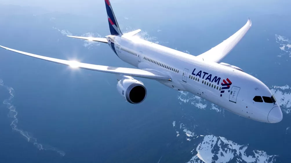 Meoni aclaró que Latam podría, eventualmente, seguir operando en el país