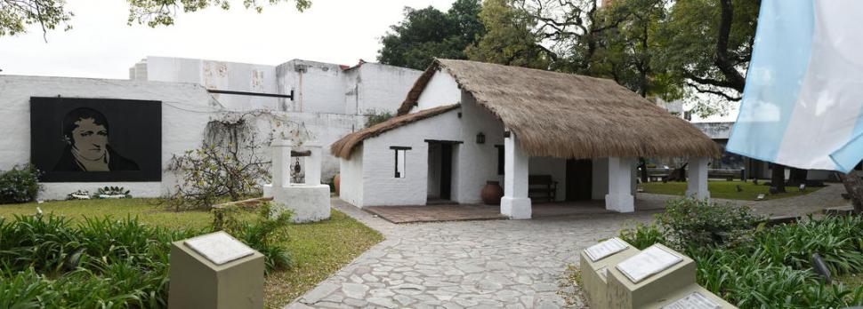 CASA MUSEO BELGRANIANA. Bolívar y Bernabé Aráoz.