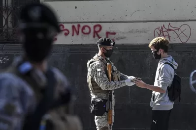 El Gobierno de Chile admite que no manejó de la mejor manera la pandemia de coronavirus