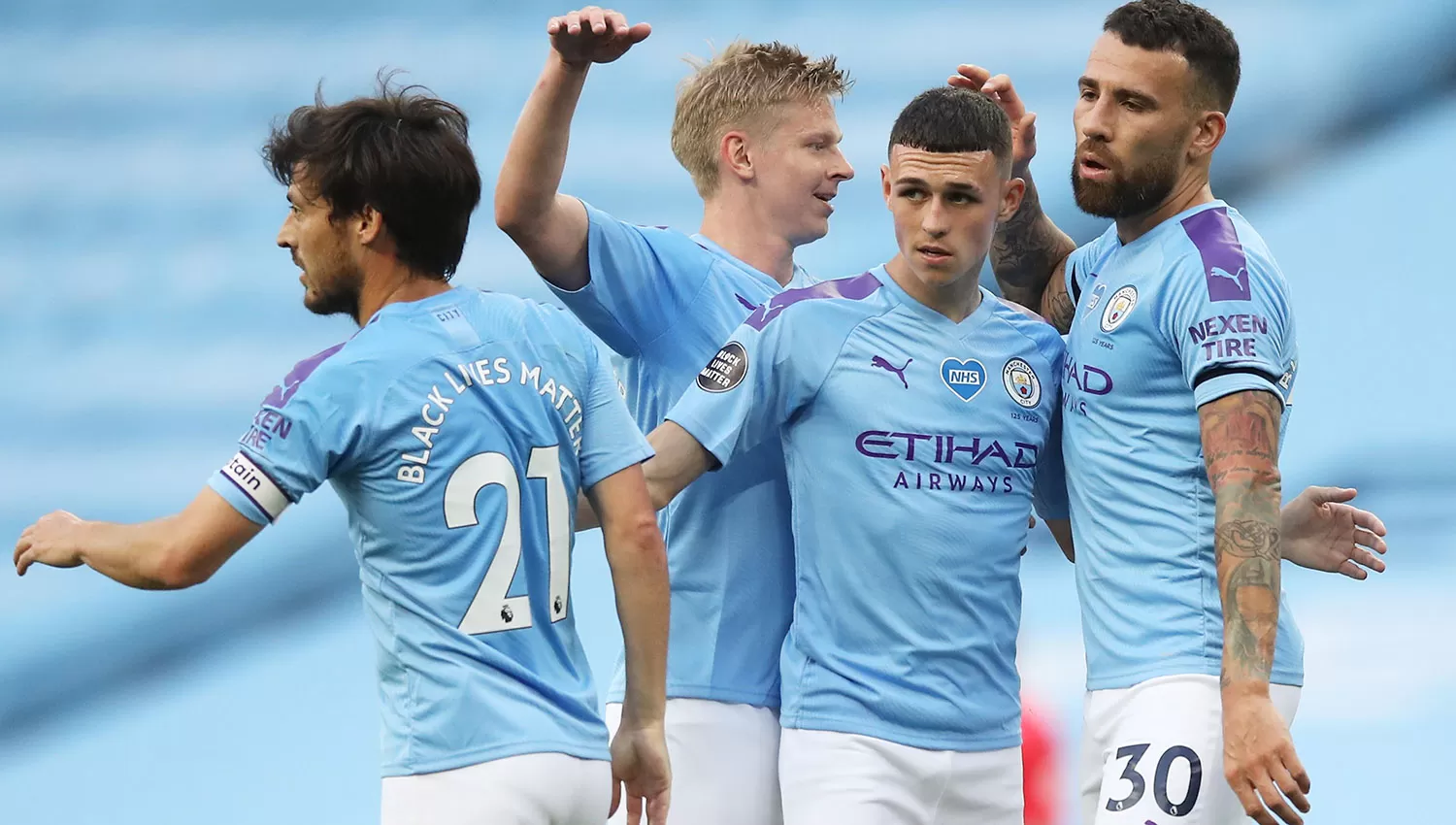 El City llega con mucha facilidad y recorta diferencias con el Liverpool. (Reuters)